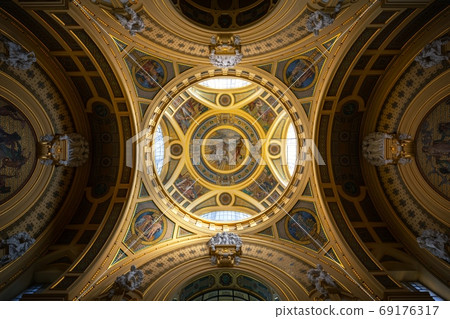Ceiling of some old building 69176317