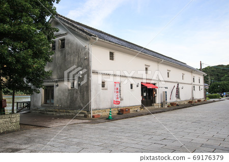 三角西港 69176379