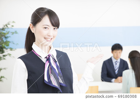 手機店店員肖像 69180308