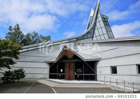 Hiratori Town Nibutani Ainu Culture Museum (Hokkaido Hiratori Town) Hiratori Town Nibutani Ainu Culture Museum (Hokkaido Hiratori Town) 69181053