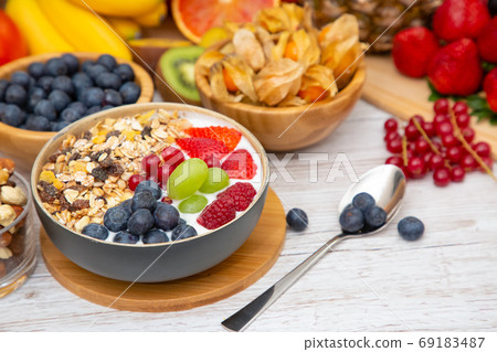 Group Fruits Breakfast mixed vegetables  69183487
