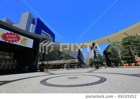 Tokyo Ikebukuro west exit park 69185852