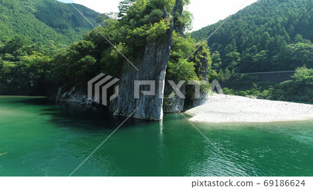 Omitotake Ⅱ (4K aerial view cutout) in Kuma Kogen Town, shining in Omogawa Blue Omitotake Ⅱ (4K aerial view cutout) in Kuma Kogen Town, shining in Omogawa Blue 69186624