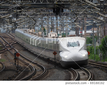 米原站新幹線N700A 69188182