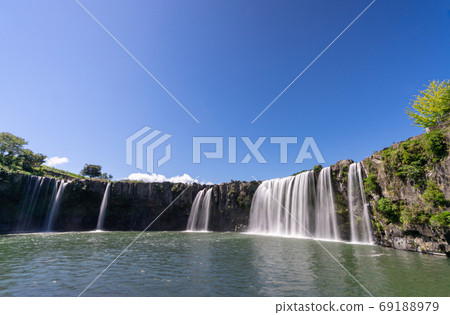 Harajiri Waterfall Ogata Town, Bungo Ono City, Oita Prefecture Harajiri Waterfall Ogata Town, Bungo Ono City, Oita Prefecture 69188979