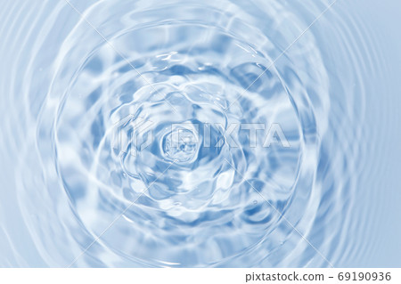 Water surface Water surface 69190936