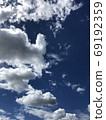 天空和雲彩 69192359
