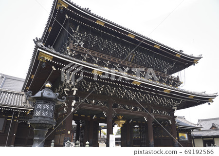 Mikagedo門東本願寺 69192566