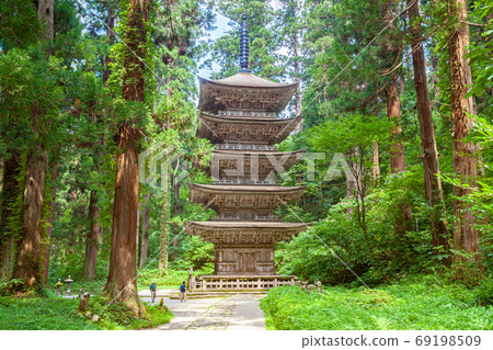 Haguroyama five-storied pagoda Haguroyama five-storied pagoda 69198509