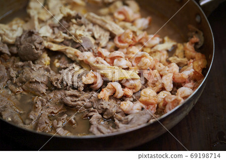 炒菜炒鍋 69198714