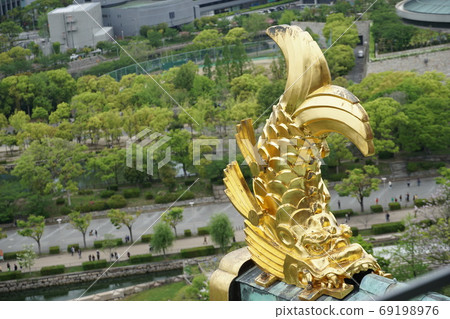 Shachihoko, the Guardian God of Osaka Castle 69198976