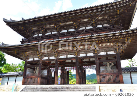 Ninnaji Temple gate 69201020