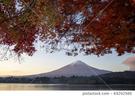Fuji autumn 69202980