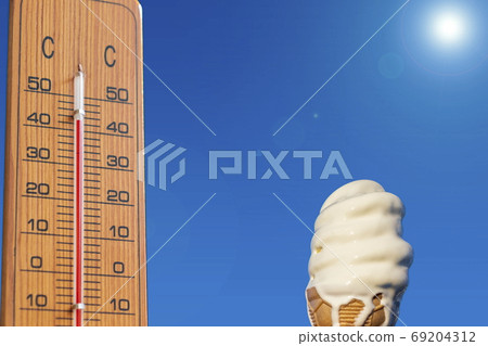 Image of summer _ midsummer Thermometer and soft ice cream 69204312