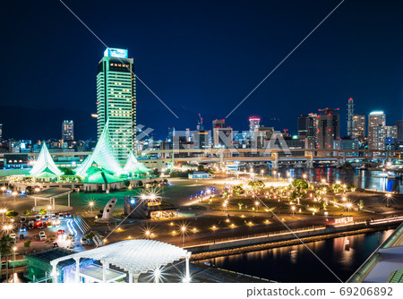 梅里肯公園和神戶市容在晚上 梅里肯公園和神戶市容在晚上 69206892