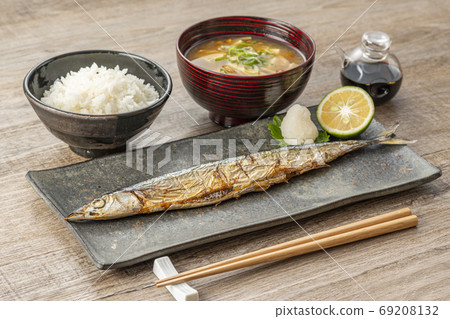 Grilled saury and rice Grilled saury and rice 69208132