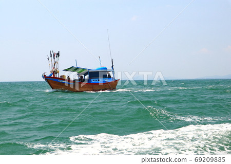 漁船 蝶山島 芽莊 越南 Điệp Sơn Island Nha Trang Vietnam 漁船 蝶山島 芽莊 越南 Điệp Sơn Island Nha Trang Vietnam 69209885