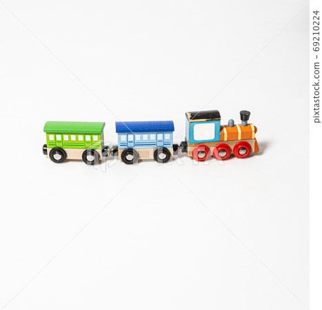 toy woodden train 69210224