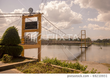THAILAND TAK BRIDGE THAILAND TAK BRIDGE 69210931