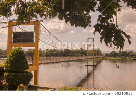 THAILAND TAK BRIDGE 69210932