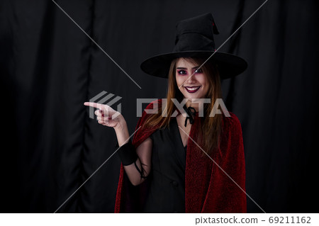 Portrait of asian woman in halloween cloth 69211162