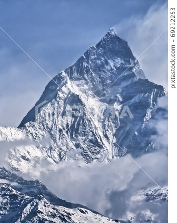 Famous Himalaya peak seen from Sarangkot Machapuchare, Nepal 69212253