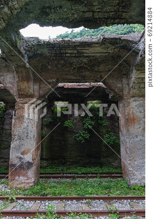 Gunma / "Old Prince Station" reminiscent of ancient ruins 69214884