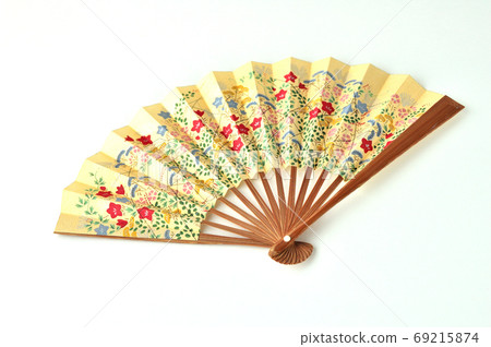 Autumn fan 69215874