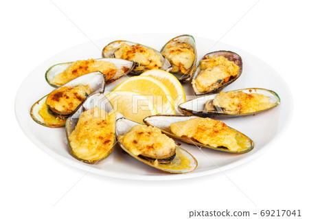Baked greenshell mussels Baked greenshell mussels 69217041