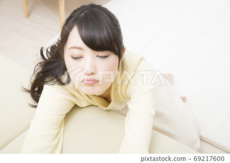 有思想的女人 69217600