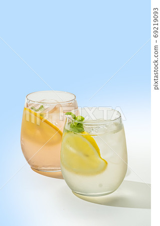 Lemonade Cold lemonade with fresh lemon 69219093