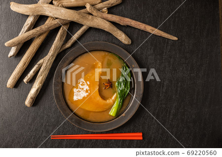 魚翅豪華中國菜魚翅 69220560