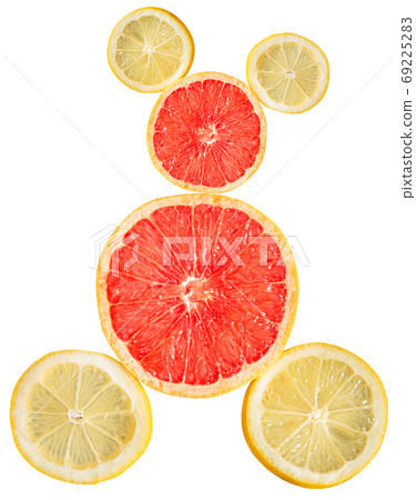 Lemon and grapefruit slices Lemon and grapefruit slices 69225283