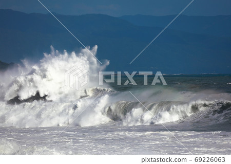 大浪 大浪 69226063