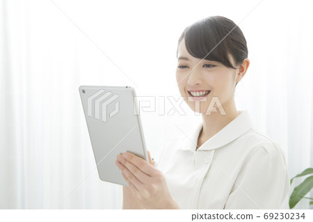 護士看電子病歷 69230234