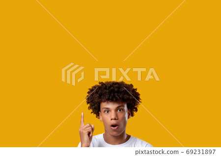 great idea eureka gesture shocked black teenager great idea eureka gesture shocked black teenager 69231897