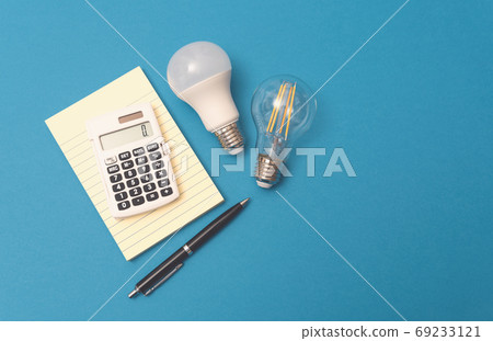 Light bulbs, energy efficiency 69233121