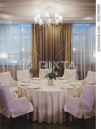 european restaurant 69234880