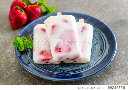 homemade strawberry yogurt ice-cream homemade strawberry yogurt ice-cream 69236556