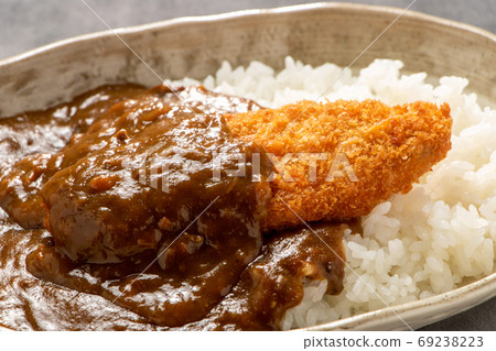 White fish fried curry. White fish fried curry. 69238223