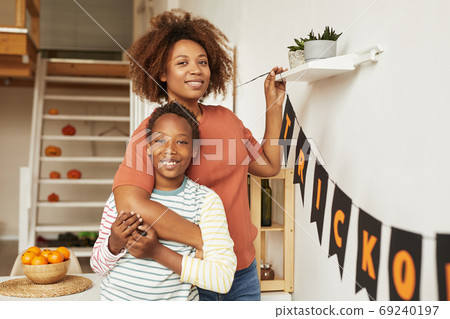 Mother And Child Decorating Room Mother And Child Decorating Room 69240197