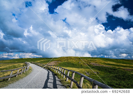 永遠的道路 永遠的道路 69242688