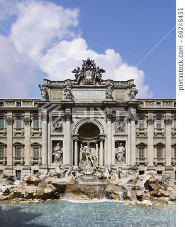 Italy. Rome, Trevi Fountain 69248451
