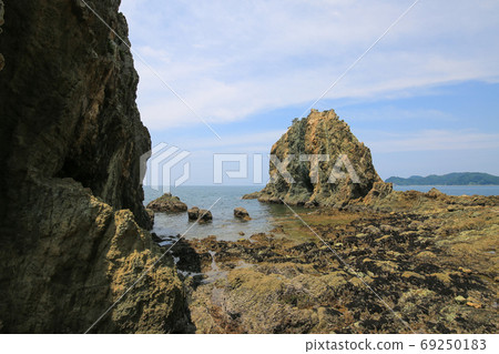 愛媛縣西予市須崎海岸的風景 69250183