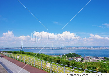 Akashi Kaikyo Bridge, Awaji Island, Hyogo Prefecture (view from the Awaji Service Area going down) Akashi Kaikyo Bridge, Awaji Island, Hyogo Prefecture (view from the Awaji Service Area going down) 69251496