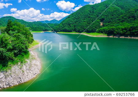 夏季高原和湖泊 夏季高原和湖泊 69253766