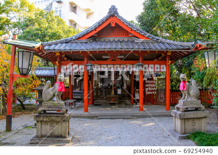 Genkuro Inari Shrine 69254940