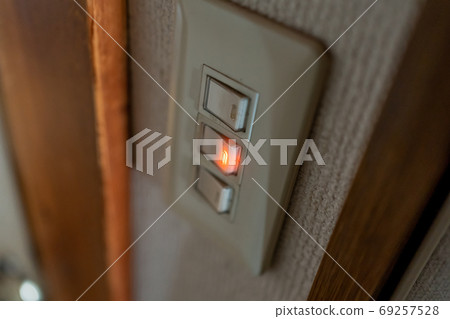 switch, wall, walls 69257528