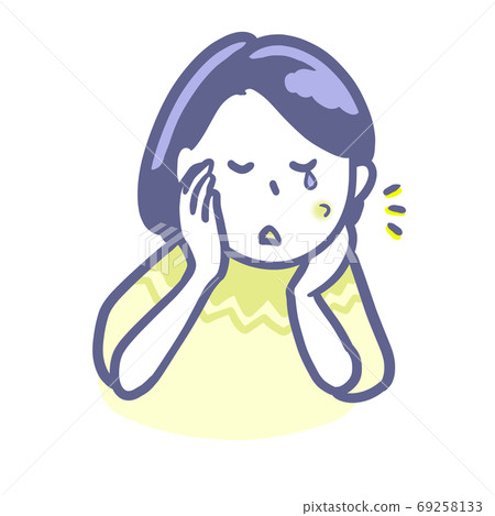 患有皮膚問題的女性的兩種顏色 69258133