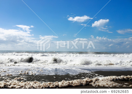 Tide bubble 69262685